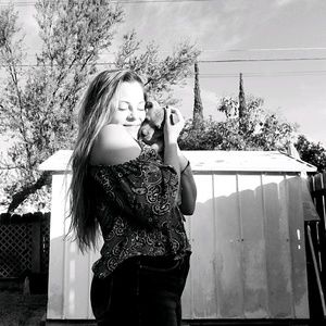 Meet your Posher, Shadea